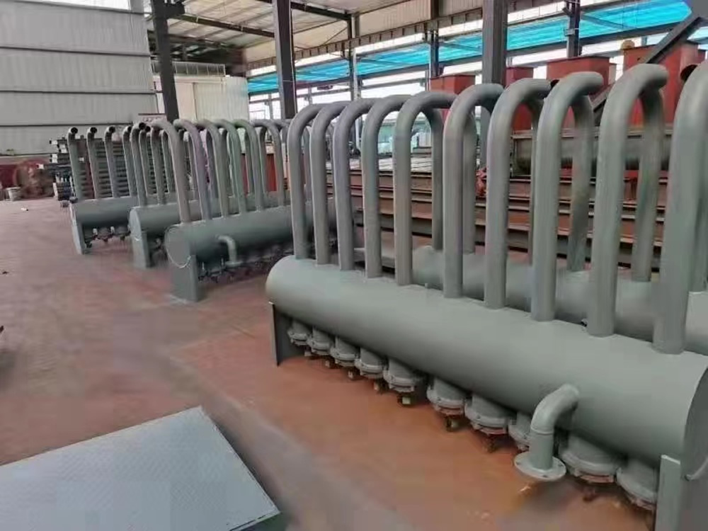 ���̰���