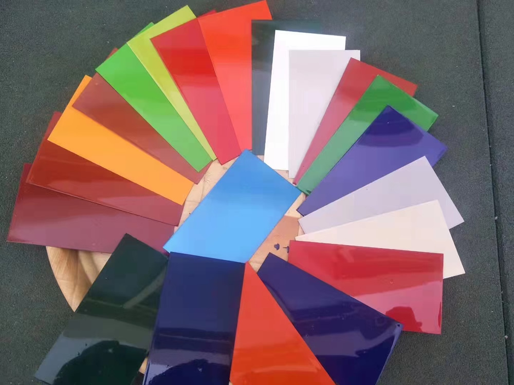 ���̰���